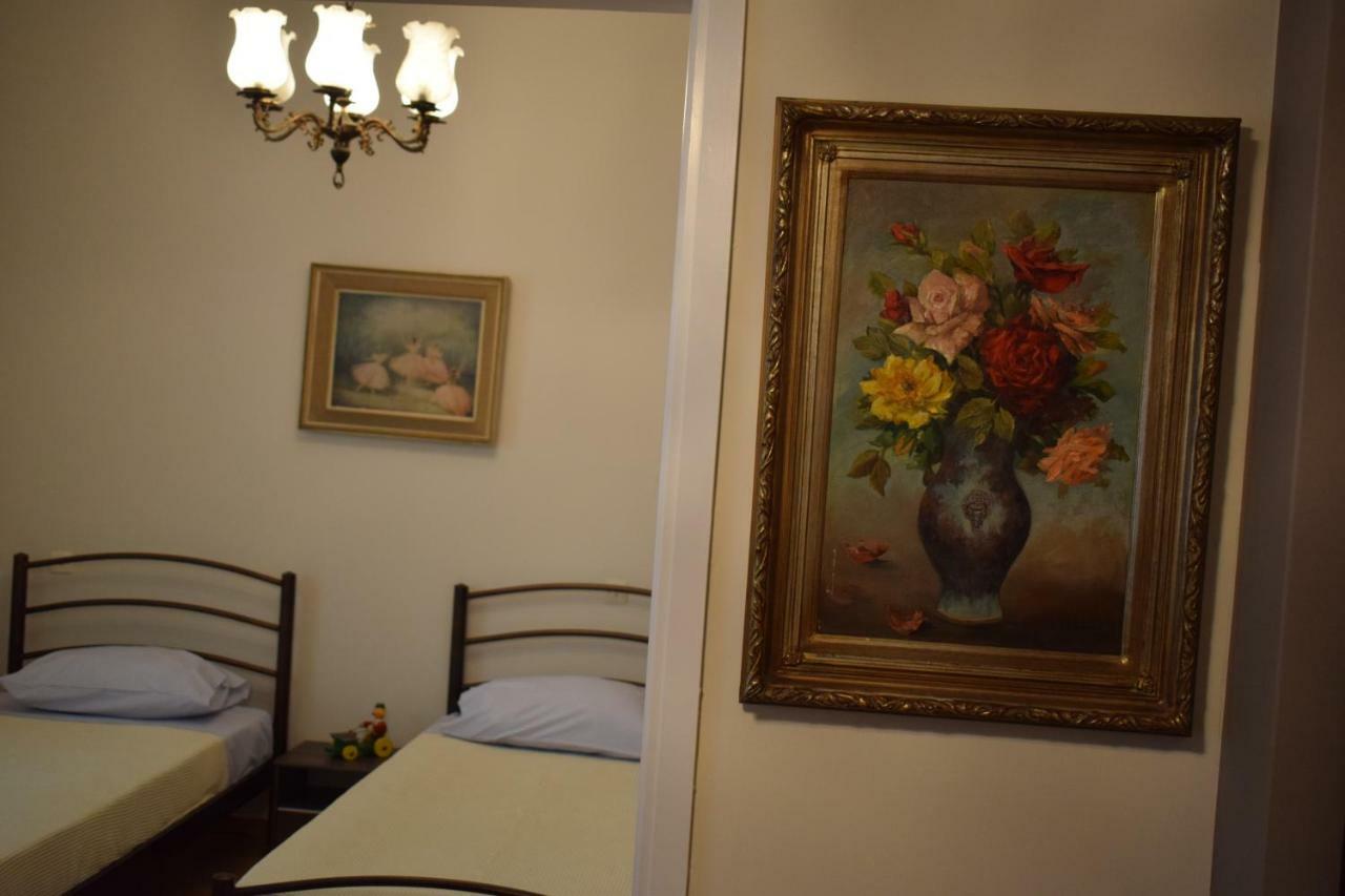 George Apartment Atenas Exterior foto